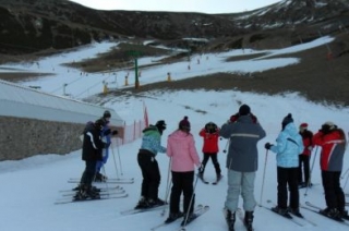 Aprende deportes de nieve con nosotros